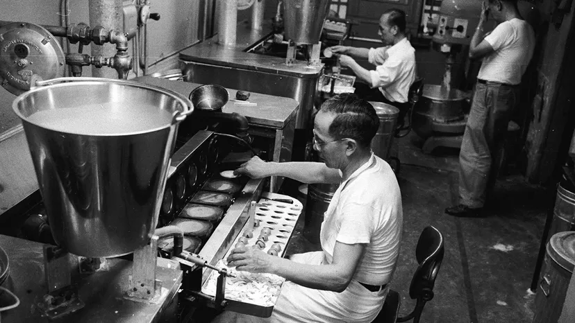 Fortune cookie factory